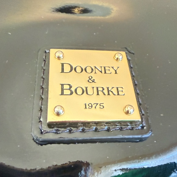 🦆DOONEY & BOURKE🦆 🖤Brenna🖤 BLACK PATENT LEATHER SATCHEL BAG 🌟NWOT🌟 - Picture 4 of 16